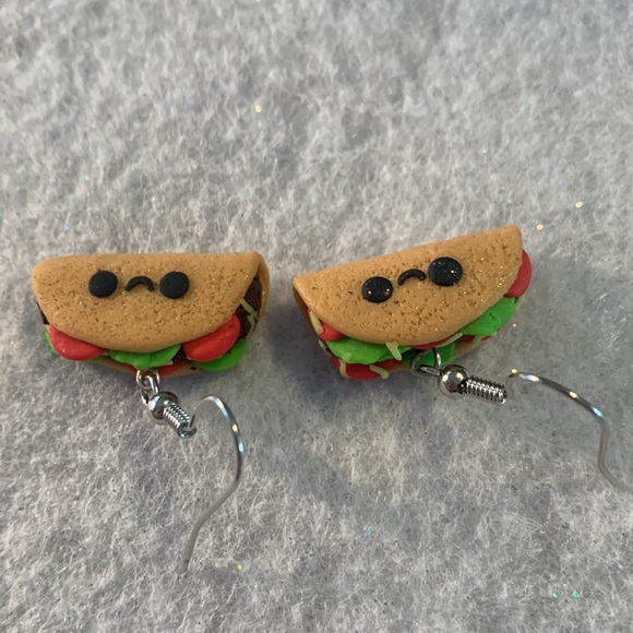 Handmade Taco Polymer Clay Earrings. - Picture 5 of 5